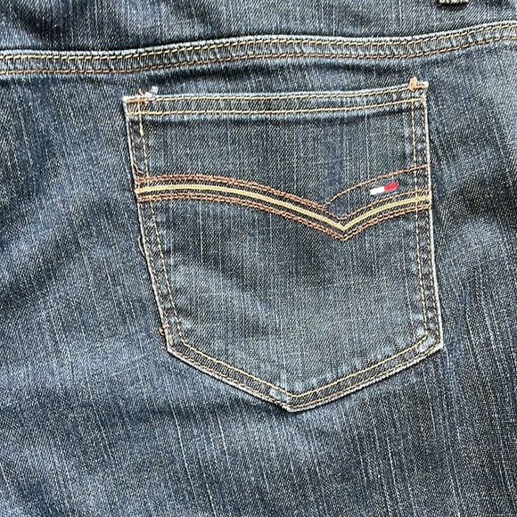 Tommy Hilfiger 18 Short Freedom Bootcut Jeans - Picture 10 of 11
